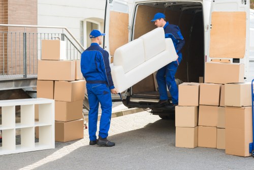 Professional man and van service in Woodford handling moves