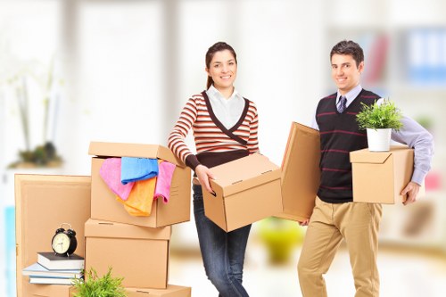 Moving van service for residential moves in Woodford