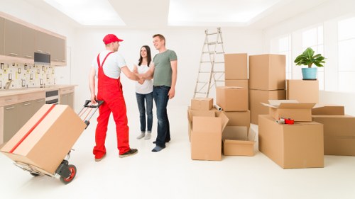Reliable Woodford moving service for small and medium jobs