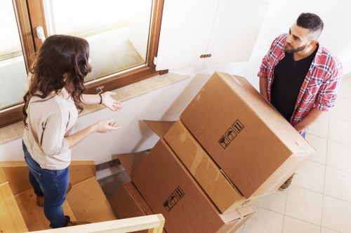 Packing and transport help for a small move in Woodford